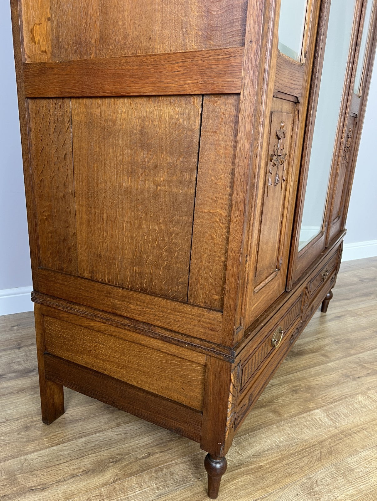 Wardrobe Antique French Oak Two Door Mirrored Carved Armoire Cabinet LOT 609718