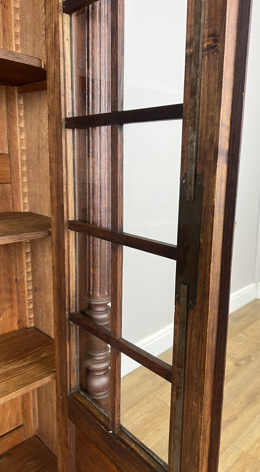 Bookcase Antique French Style Glazed Display Cabinet Oak Sideboard LOT 6545