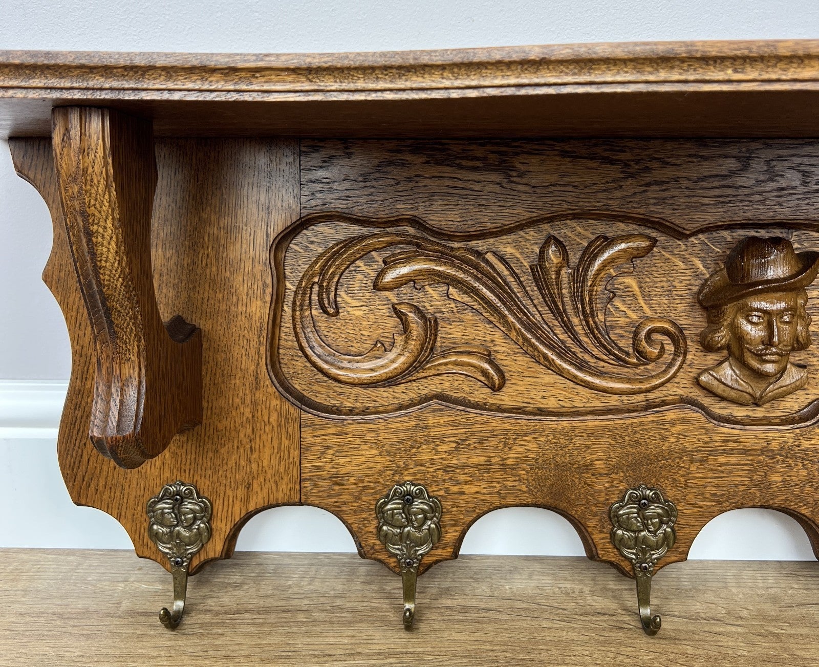 Coat Rack Vintage French Oak Wall Mounted 6 Hooks Carved Rack Hanger LOT 62026