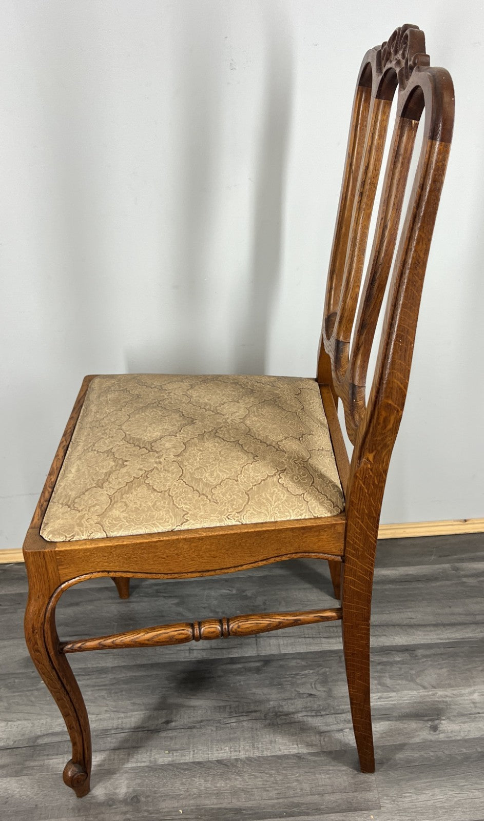 Chairs Vintage French Louis XVI Style Oak Upholstered Set of 6 Carved LOT 440112