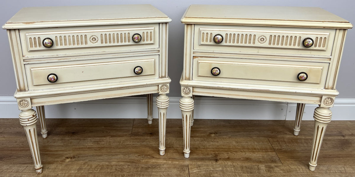 Pair of Bedside Tables Vintage French Shabby Chic Nightstands Cabinets LOT 62281
