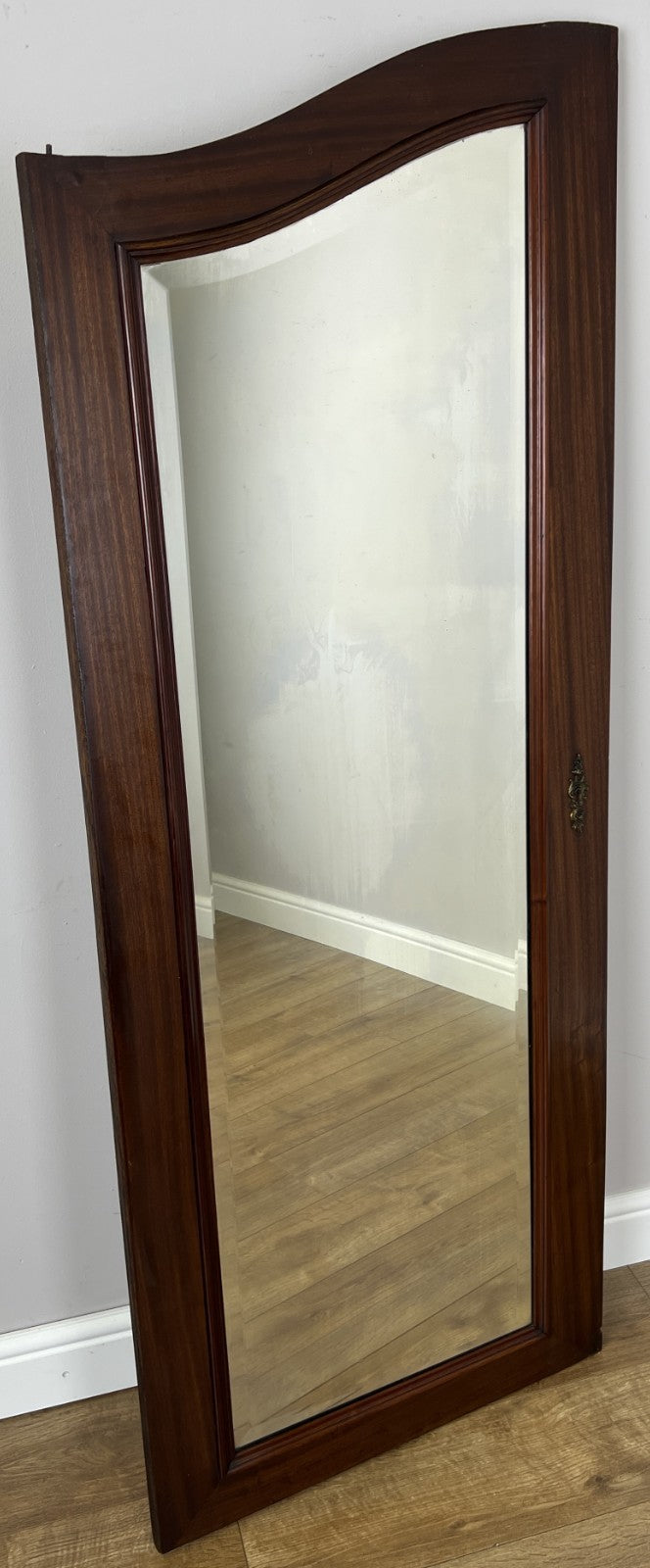 Mirror Antique French Style Wall Mirror Walnut Carved Decorative Frame LOT 61870