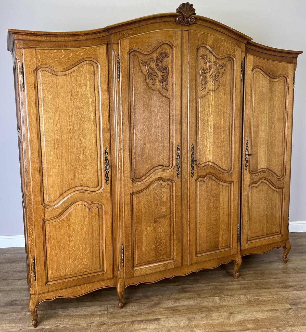 Wardrobe Vintage French Louis XVI Style Oak Four Door Carved Armoire LOT 6497