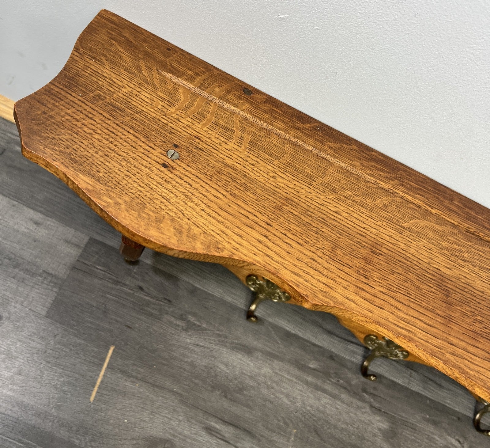 French Vintage Style Coat Rack Oak 6 Hooks Ornate Wall Shelf Coat LOT 46948