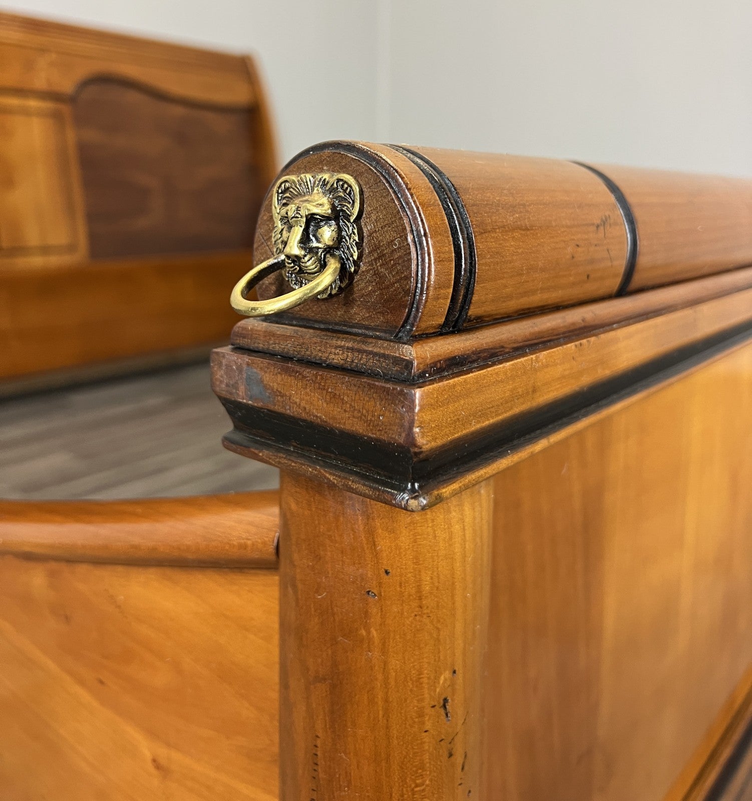 Bed Vintage French Ehalt Super King Size 180cm x 200cm Walnut Bed Frame LOT 461110