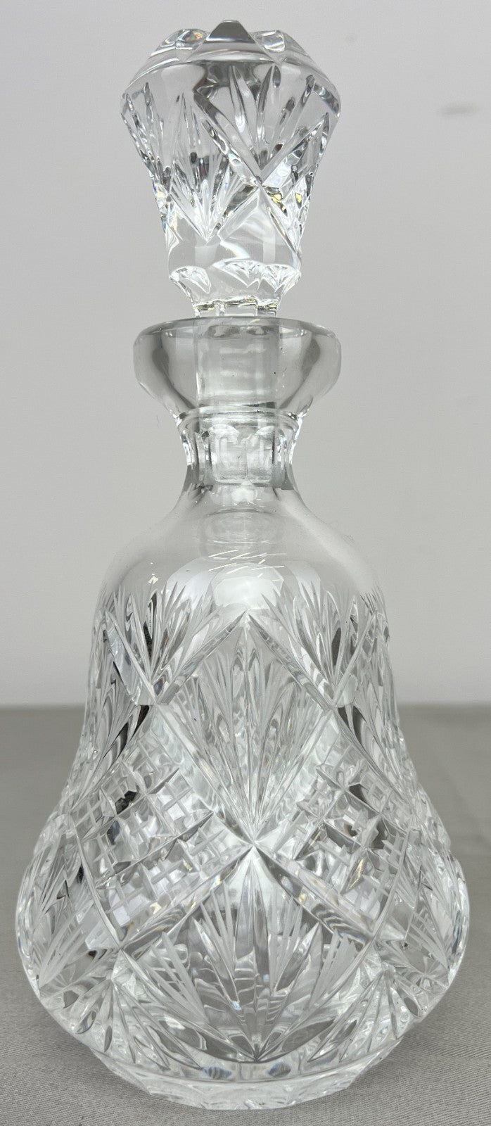 Carafe Set Vintage Style Crystal Cut 6 Shot Glasses and Tray LOT 6436