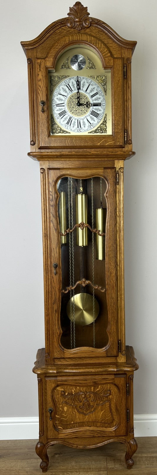 Grandfather Clock Vintage French Style Oak Carved Decorative Clock LOT 60960