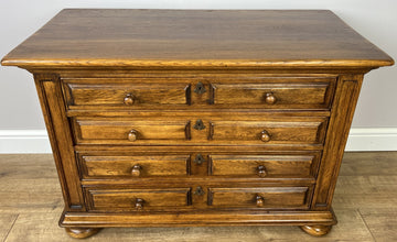Chest of Drawers Vintage French Style Oak 4 Drawers Carved Cabinet LOT 62580
