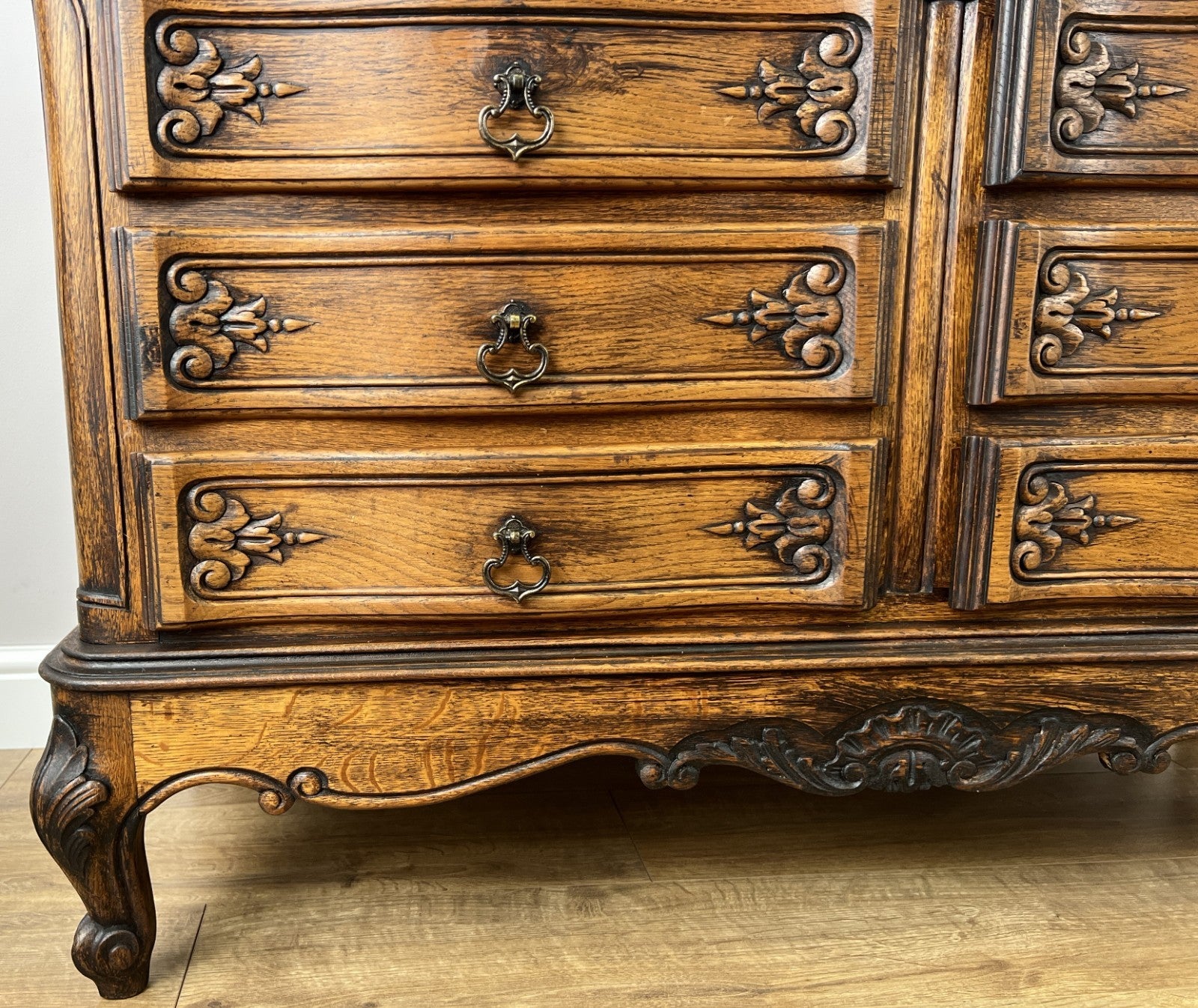 Chest of Drawers Vintage French Louis Oak 6 Drawers Carved Cabinet LOT 62635