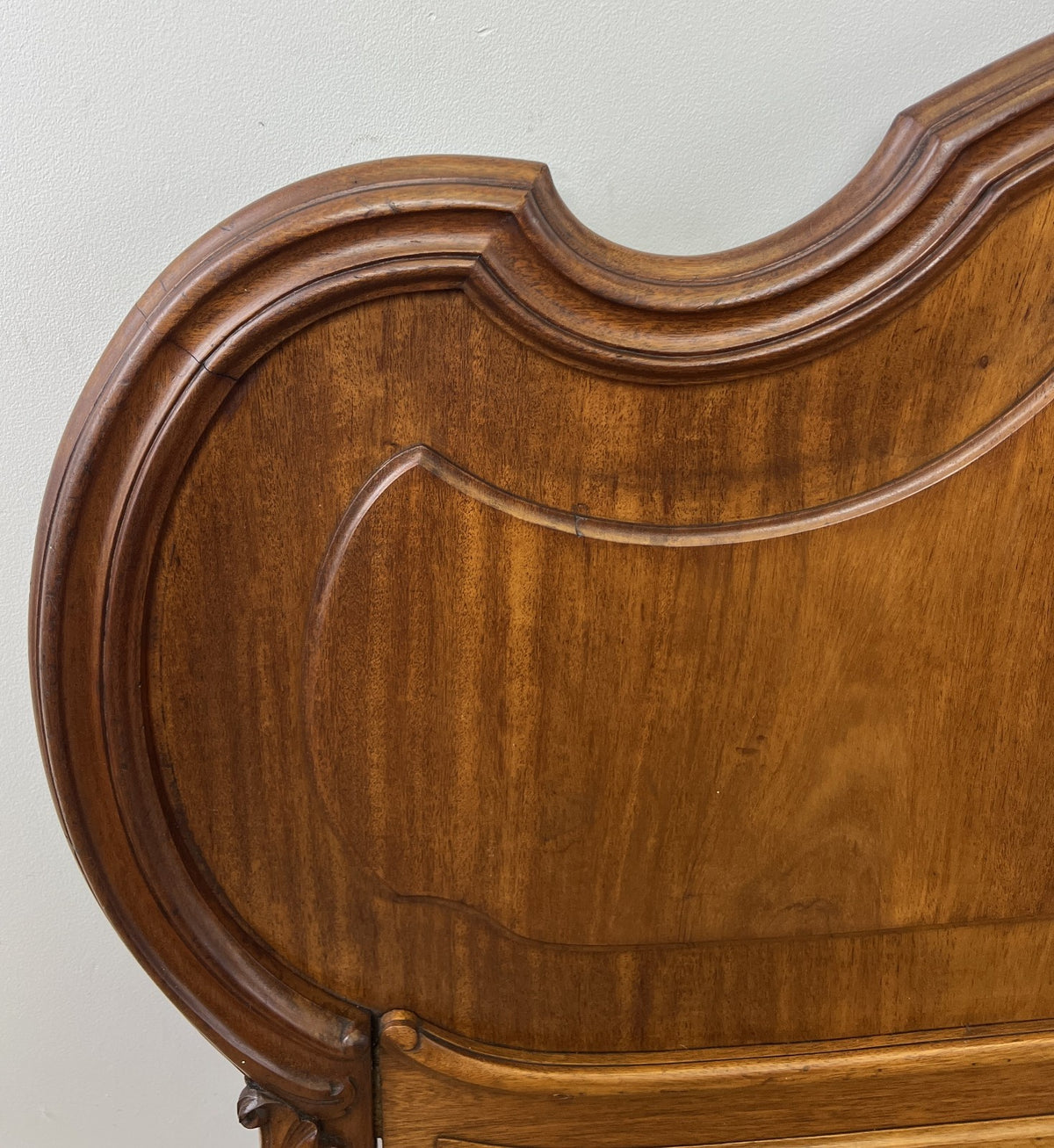 Footboard Antique French Style Walnut Double Bed Carved Footboard LOT 64473