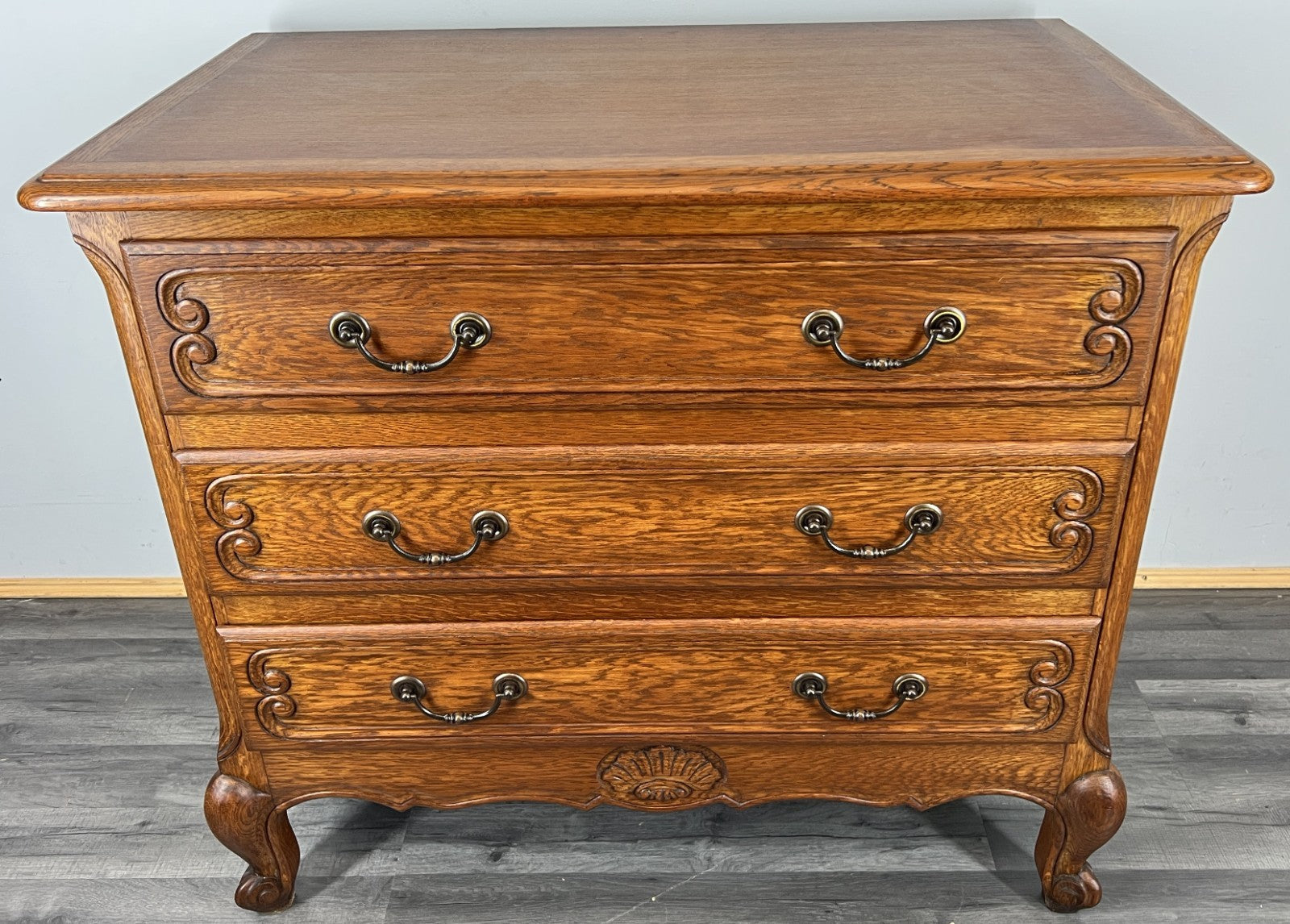 Chest of Drawers Vintage French Oak Louis XV Style Carved Cabinet LOT 43210