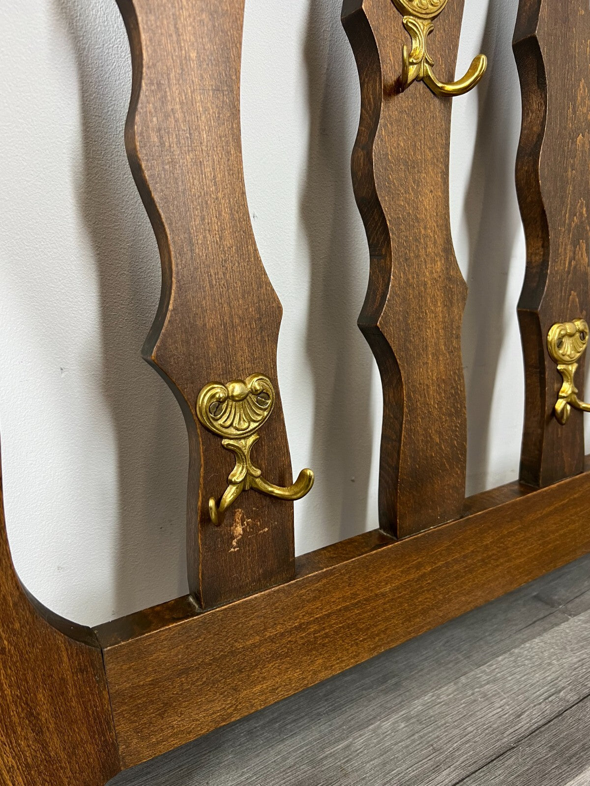 Coat Rack Antique French 7 Hooks Wall Mounted Oak Carved Plate Rack LOT 28485