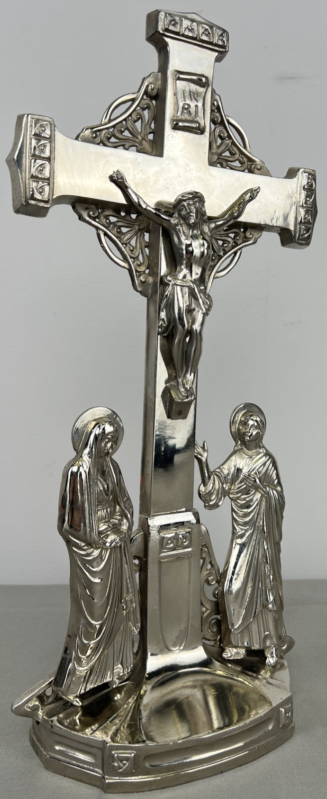 Crucifix Vintage French Style Metal Ornate Religious Figure LOT 64205