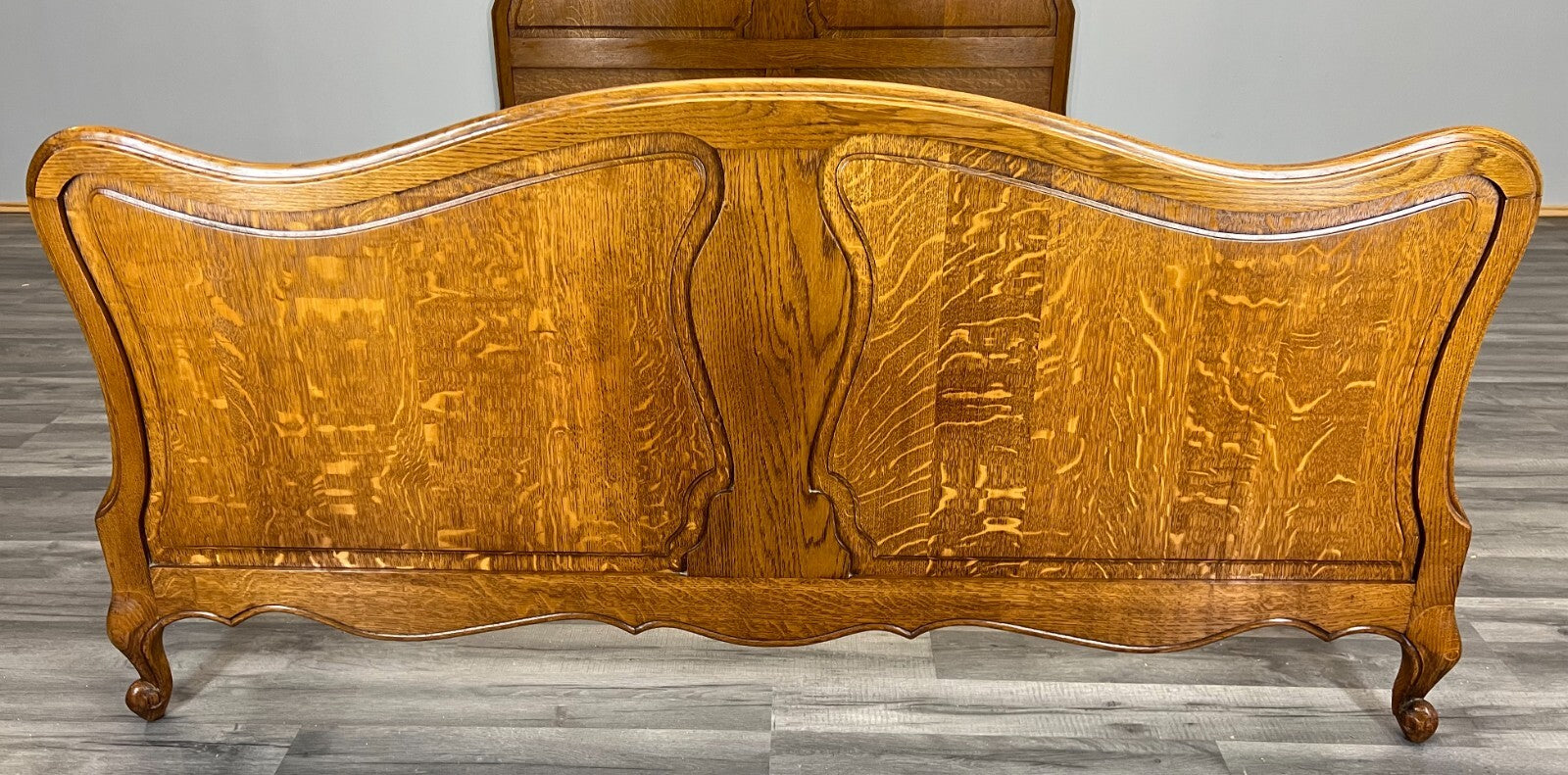Bed Vintage French Louis XVI Oak Double Bed Frame Carved Headboard LOT 36992