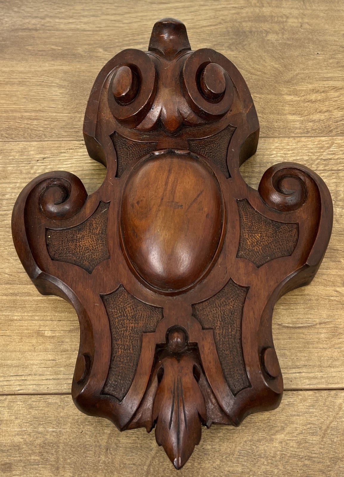 Pediment Antique French Style Walnut Hand Carved Decorative Crest LOT 61780