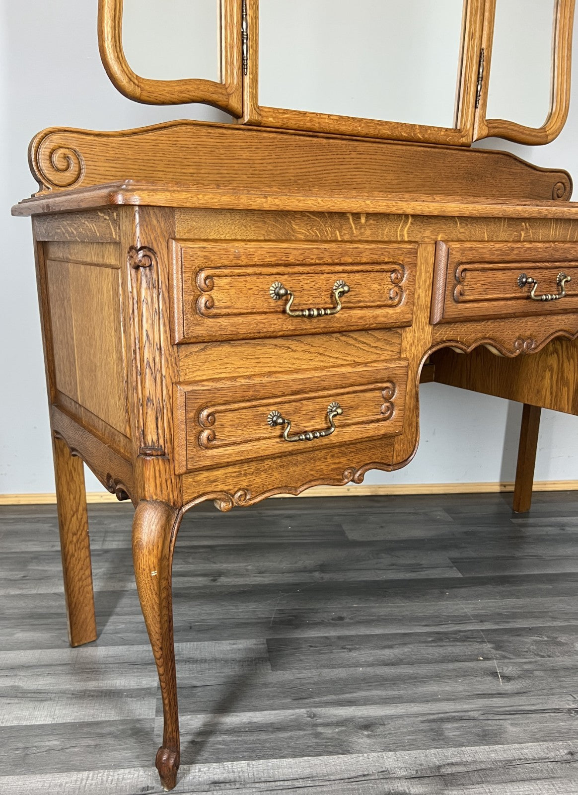 Vintage Dressing Table with Mirror French Oak Louis Vanity Table Makeup LOT 45572