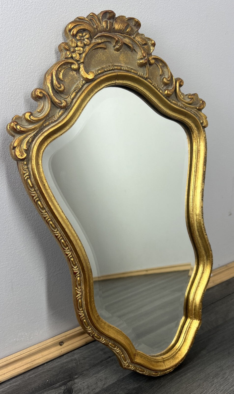Mirror Vintage French Style Decorative Wall Mirror Gilt Frame LOT 28850