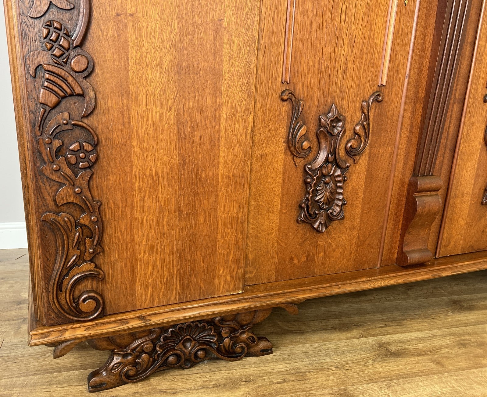 Wardrobe Vintage French Style Four Door Carved Armoire Cabinet LOT 61477