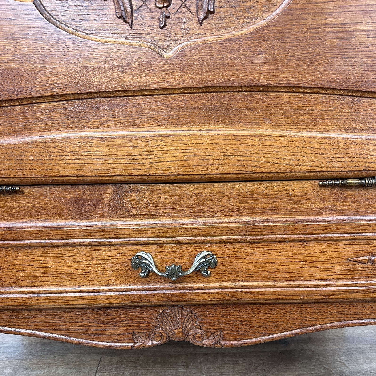 Cabinet Vintage French Louis XVI Style Oak Carved Storage Cupboard LOT 49686