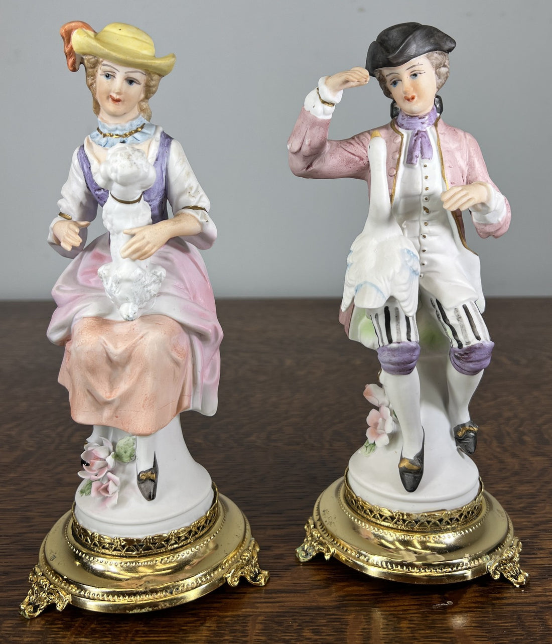 Figurines Vintage French Style Porcelain Pair on Brass Stand LOT 47550