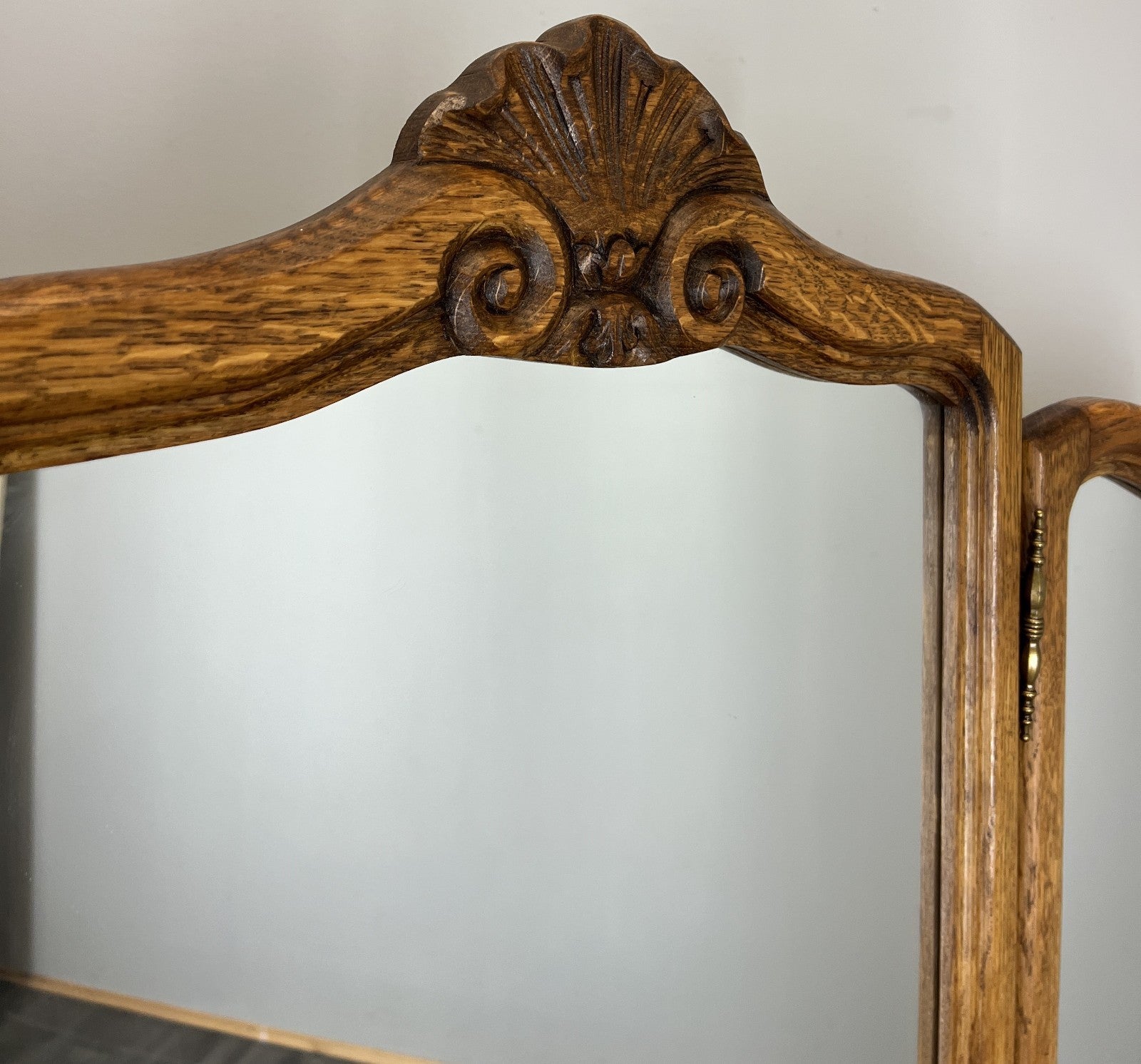 Vintage Dressing Table with Mirror French Oak Louis Vanity Table Makeup LOT 45672