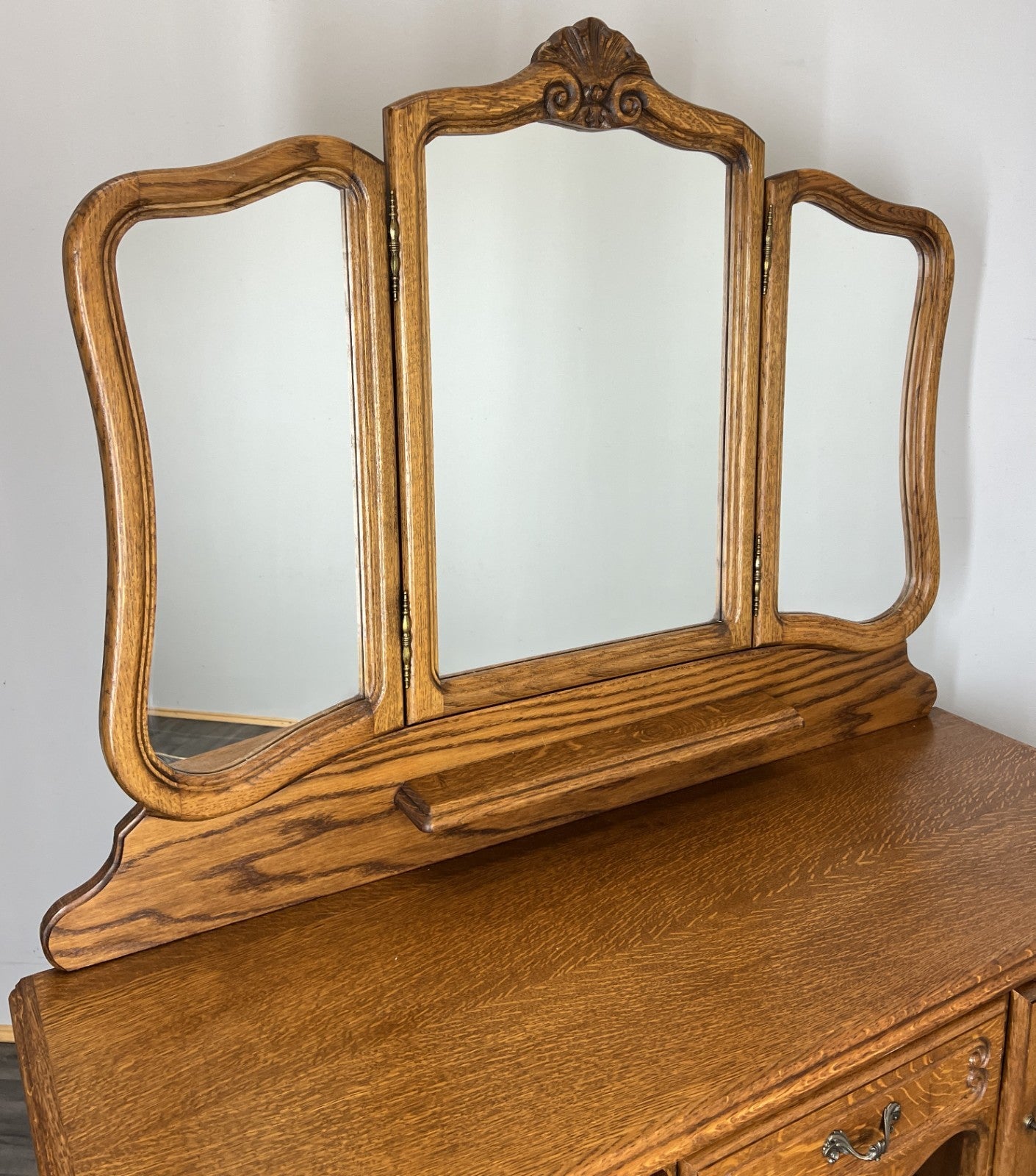 Vintage Dressing Table with Mirror French Oak Louis Vanity Table Makeup LOT 45671