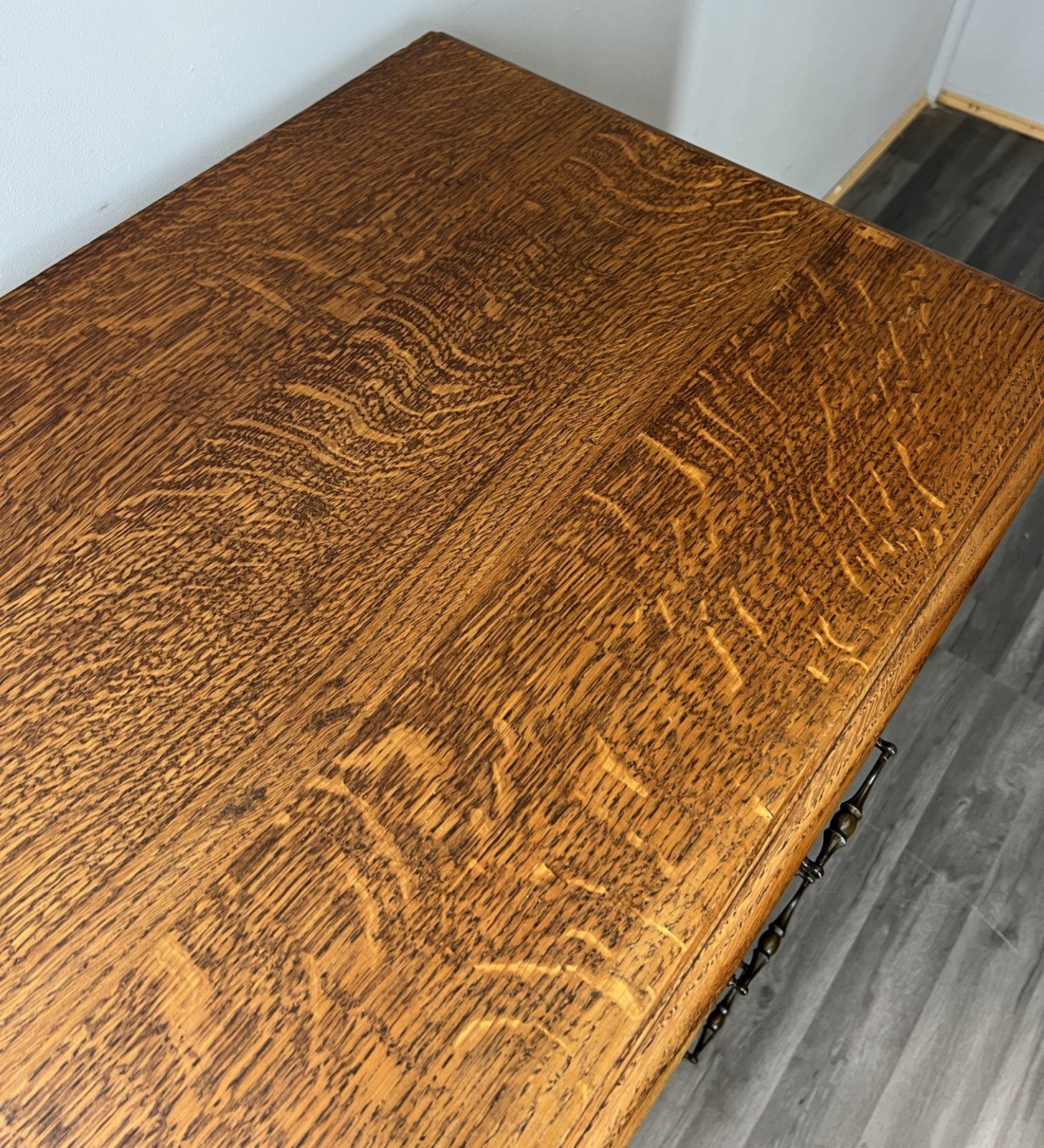 Chest of Drawers Vintage French Louis Oak Cabinet with Carved Front LOT 43498