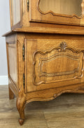 Bookcase Vintage French Louis XIV Style Oak Glazed Display Cabinet LOT 6490