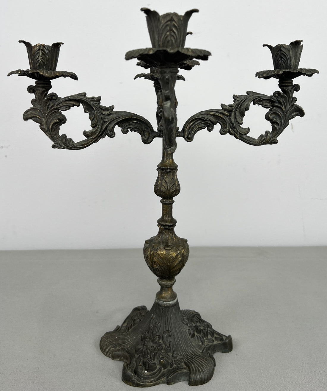 Candelabra Vintage French Style Metal Five Arm Ornate Candle Holder LOT 64240