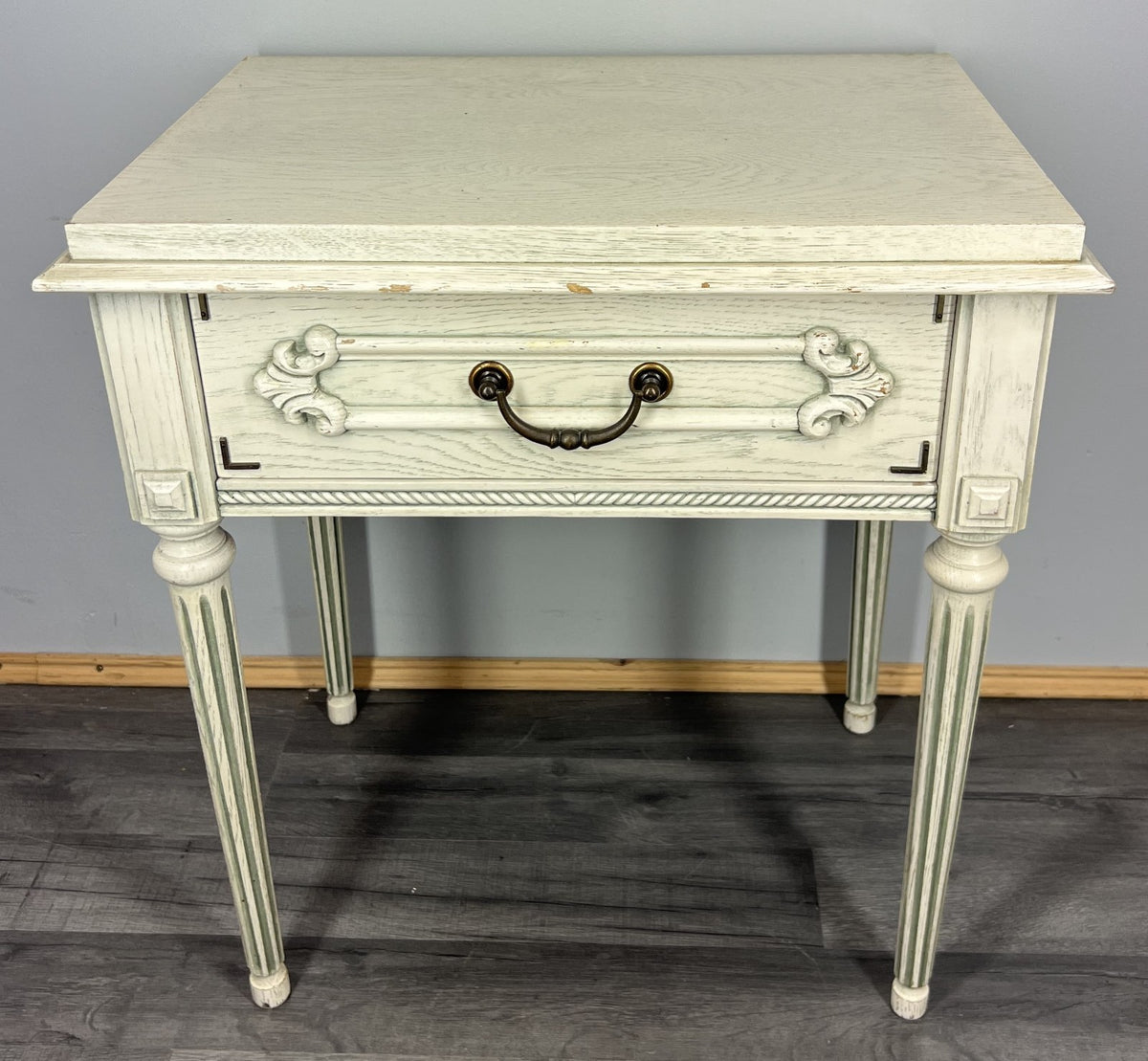Bedside Table Vintage French Shabby Chic Painted Drawer Carved Cabinet LOT 4042