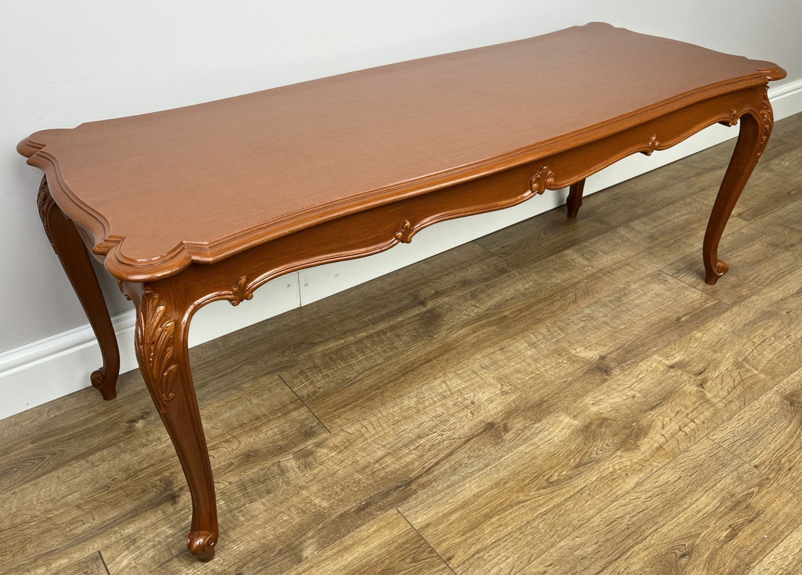 Coffee Table Vintage French Louis Style Carved Coffee Table LOT 49691