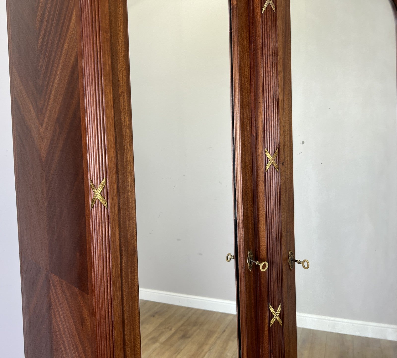 Wardrobe Antique French Style Three Door Inlaid Burr Mirrored Armoire LOT 61633