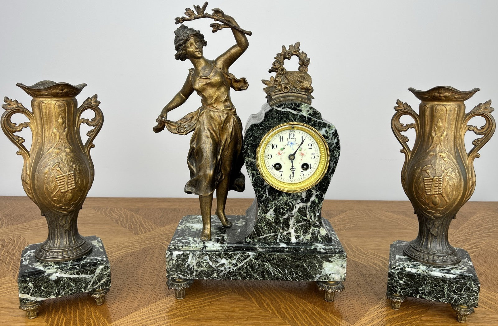 Clock Vintage French Style Marble Clock Figurine Garniture Set LOT 60610