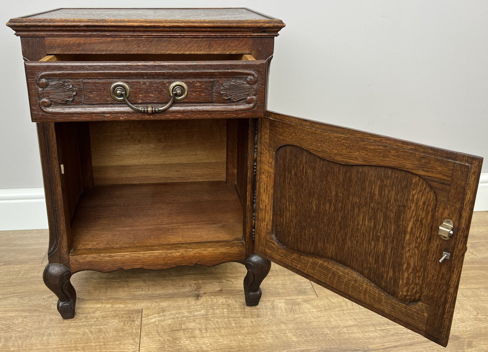 Bedside Table Vintage French Louis XVI Oak Cabinet Cupboard Nightstand LOT 62339