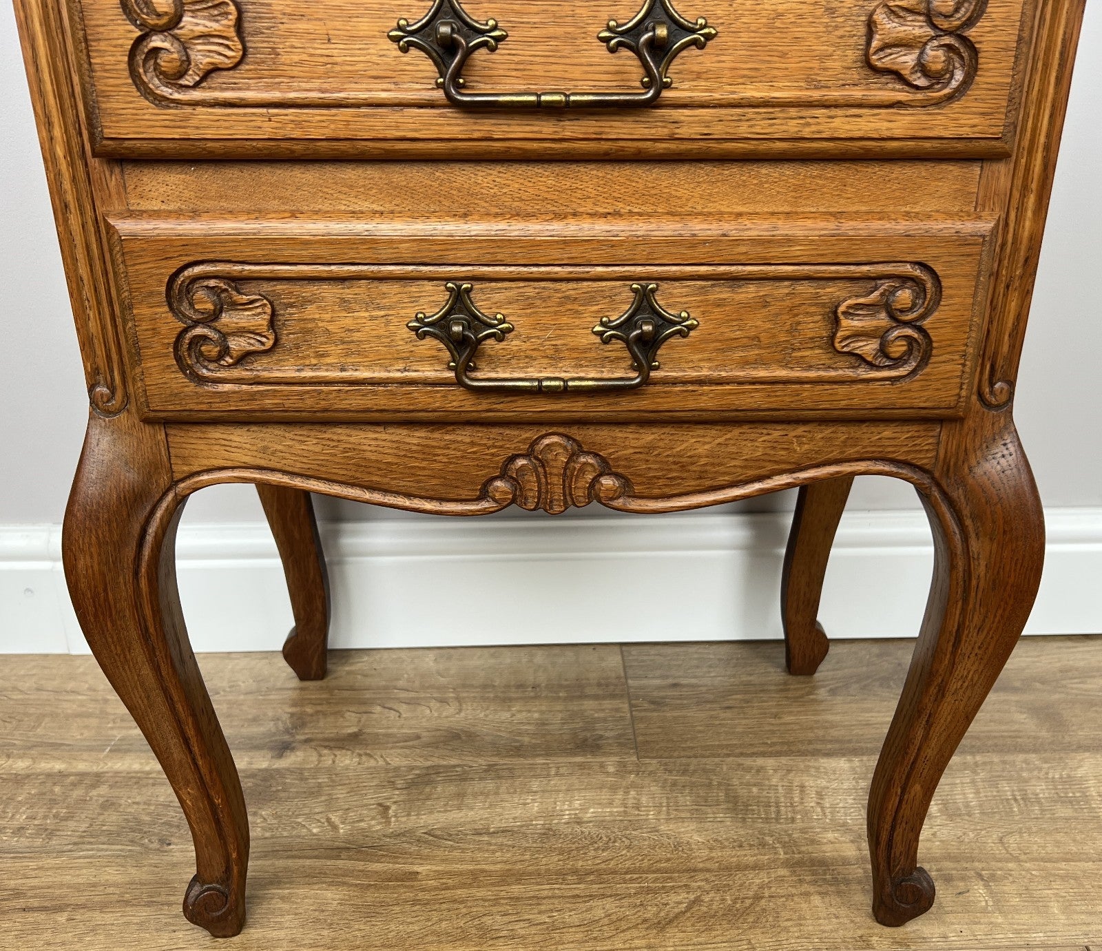 Pair of Bedside Tables Vintage French Louis Oak  Nightstands Cabinets LOT 49087
