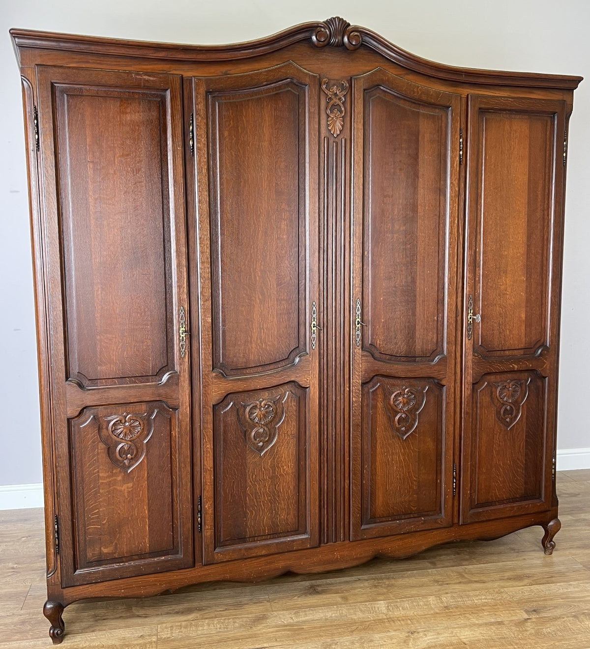 Wardrobe Vintage French Louis XVI Style Oak Four Door Carved Armoire LOT 6502