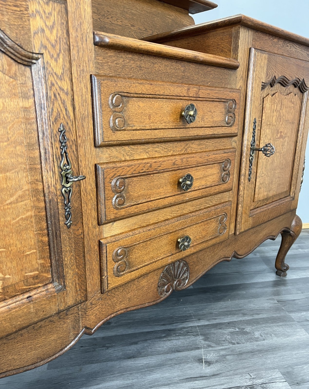 Vintage Dressing Table with Mirror French Oak Louis Vanity Table Makeup LOT 457010