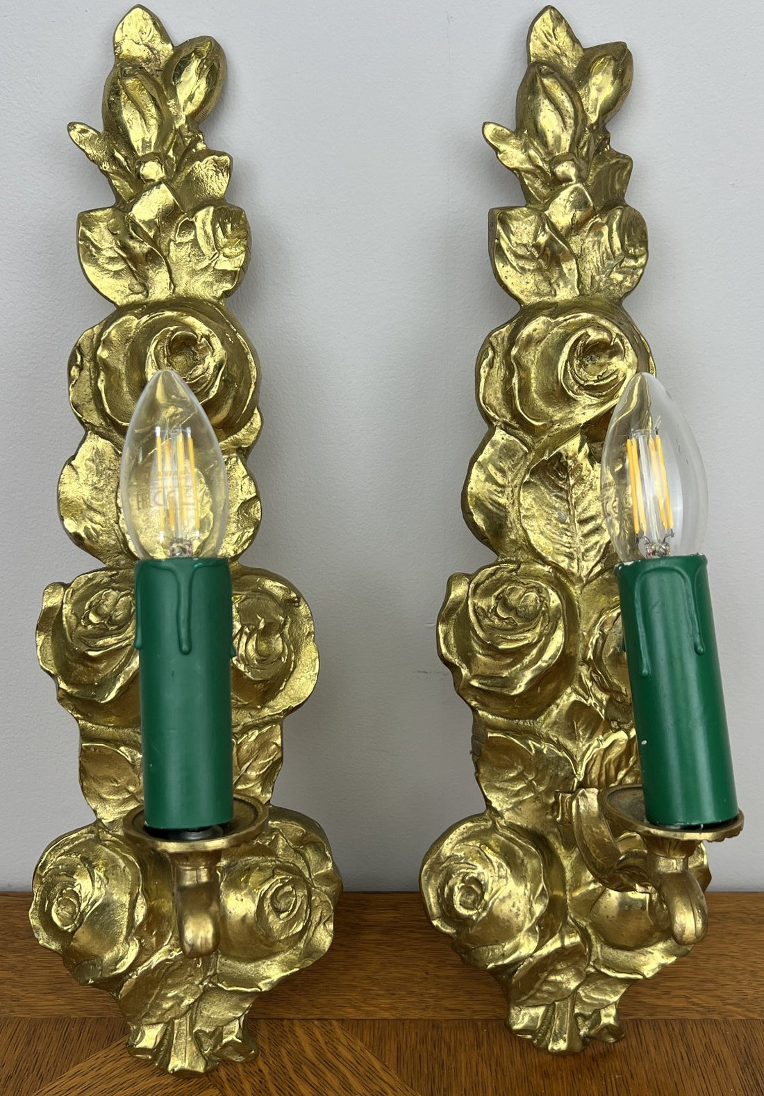 Pair of Wall Sconces Vintage French Style Ornate Decorative Lighting LOT 60650
