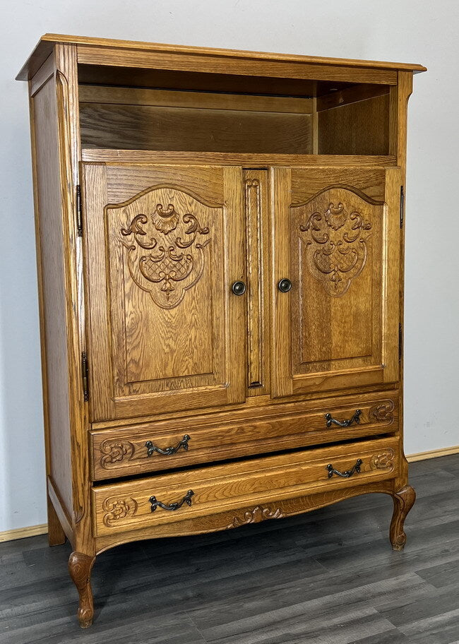Cabinet Vintage French Louis XIV Style Oak Sideboard Carved Cabinet LOT 16460
