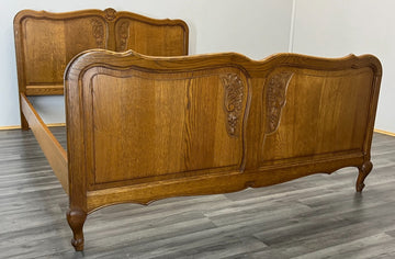 Bed Vintage French Louis XVI Double Bed Frame Oak Carved Headboard LOT 25200