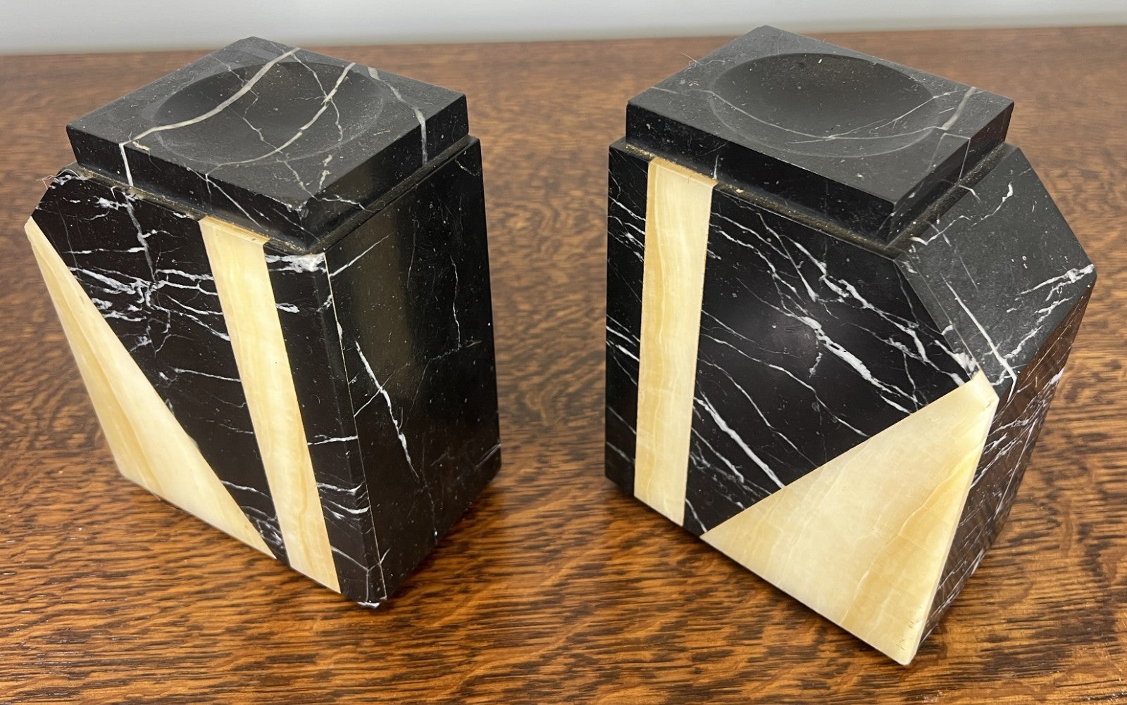 Clock Vintage French Style Art Deco Marble Mantel Clock Set LOT 47653