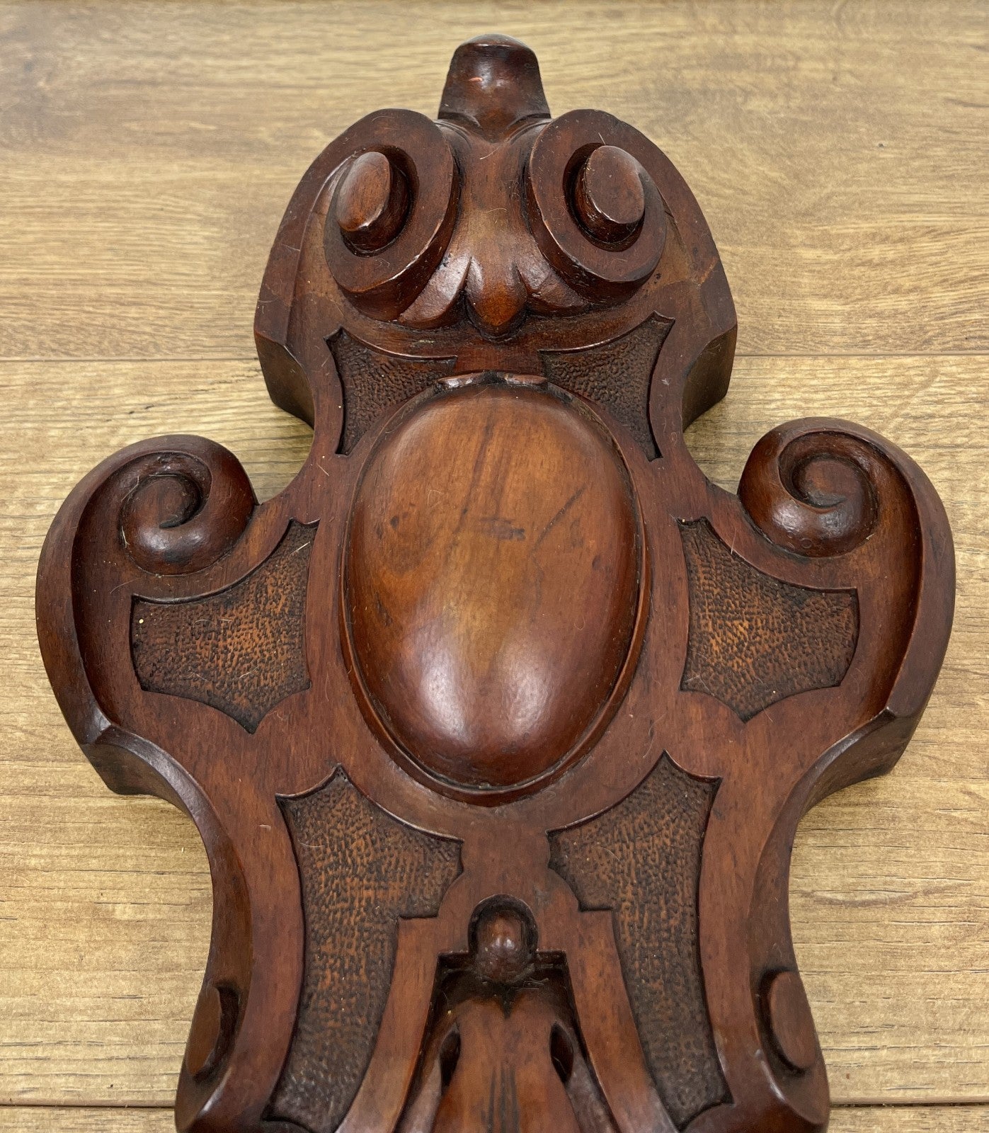 Pediment Antique French Style Walnut Hand Carved Decorative Crest LOT 61781