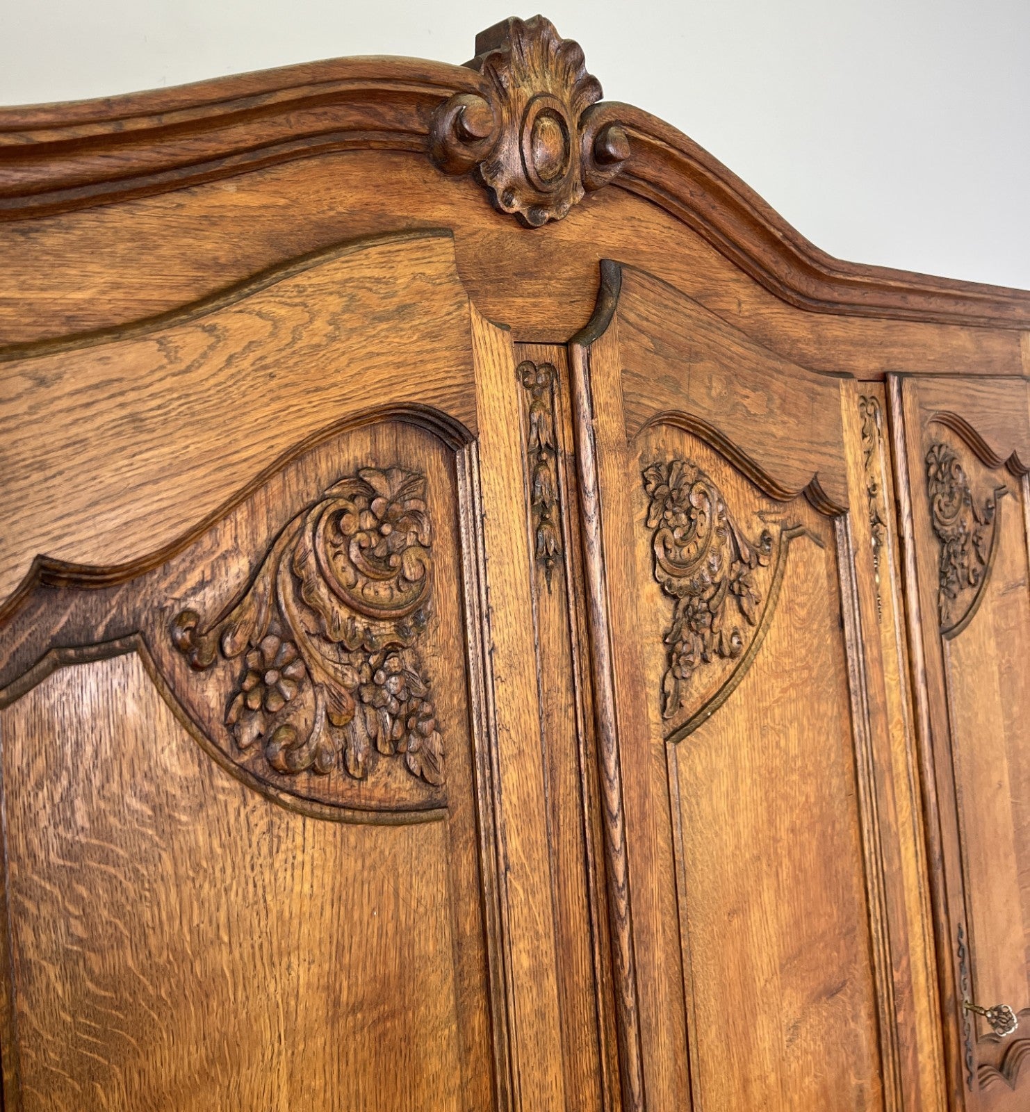 Wardrobe Vintage French Louis XVI Style Oak Four Door Mirrored  Armoire LOT 49018