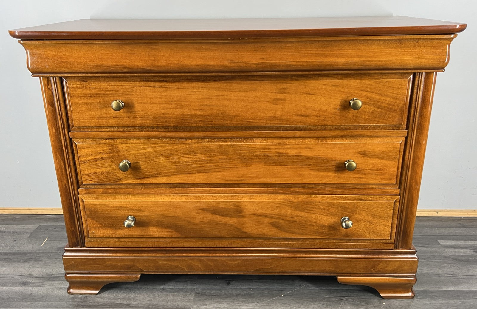 Chest of Drawers Vintage French Style 3 Drawer Brass Handles Cabinet LOT 43982