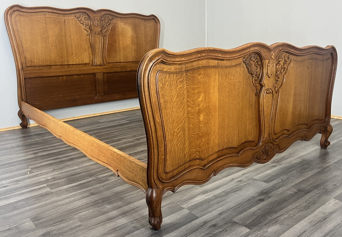 Bed Vintage French Louis XVI Double Bed Frame Oak Carved Headboard LOT 46060