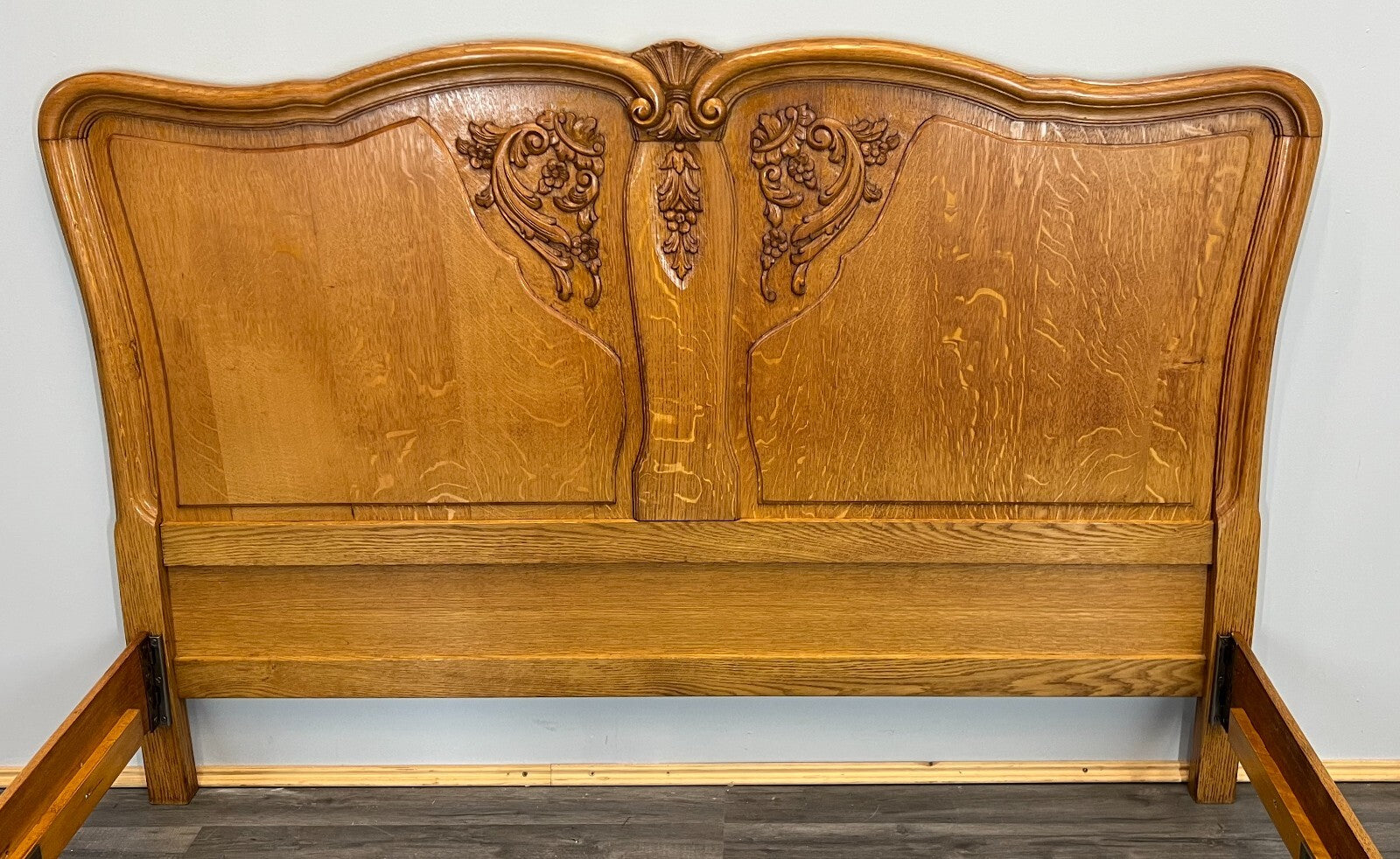 Bed Antique French Louis XVI Oak Double Bed Frame Carved Headboard LOT 36624