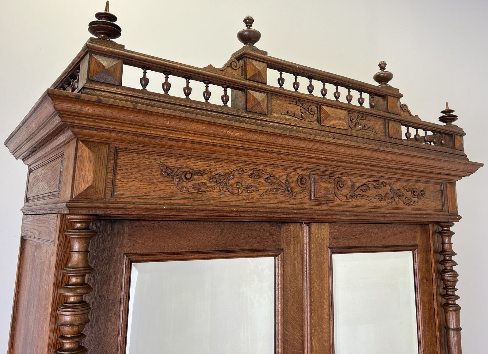 Wardrobe Antique French Oak Two Door Mirrored Carved Armoire Cabinet LOT 61535