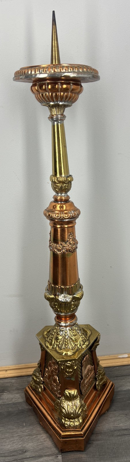 Candle Holder Vintage Copper Brass Carved Decorative Floor Stand 83 cm LOT 47190