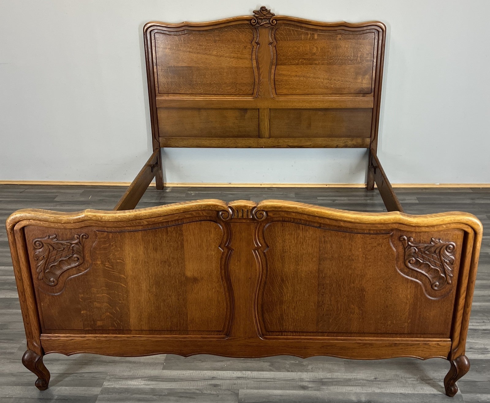 Bed Vintage French Louis XVI Double Bed Frame Oak Carved Headboard LOT 45990
