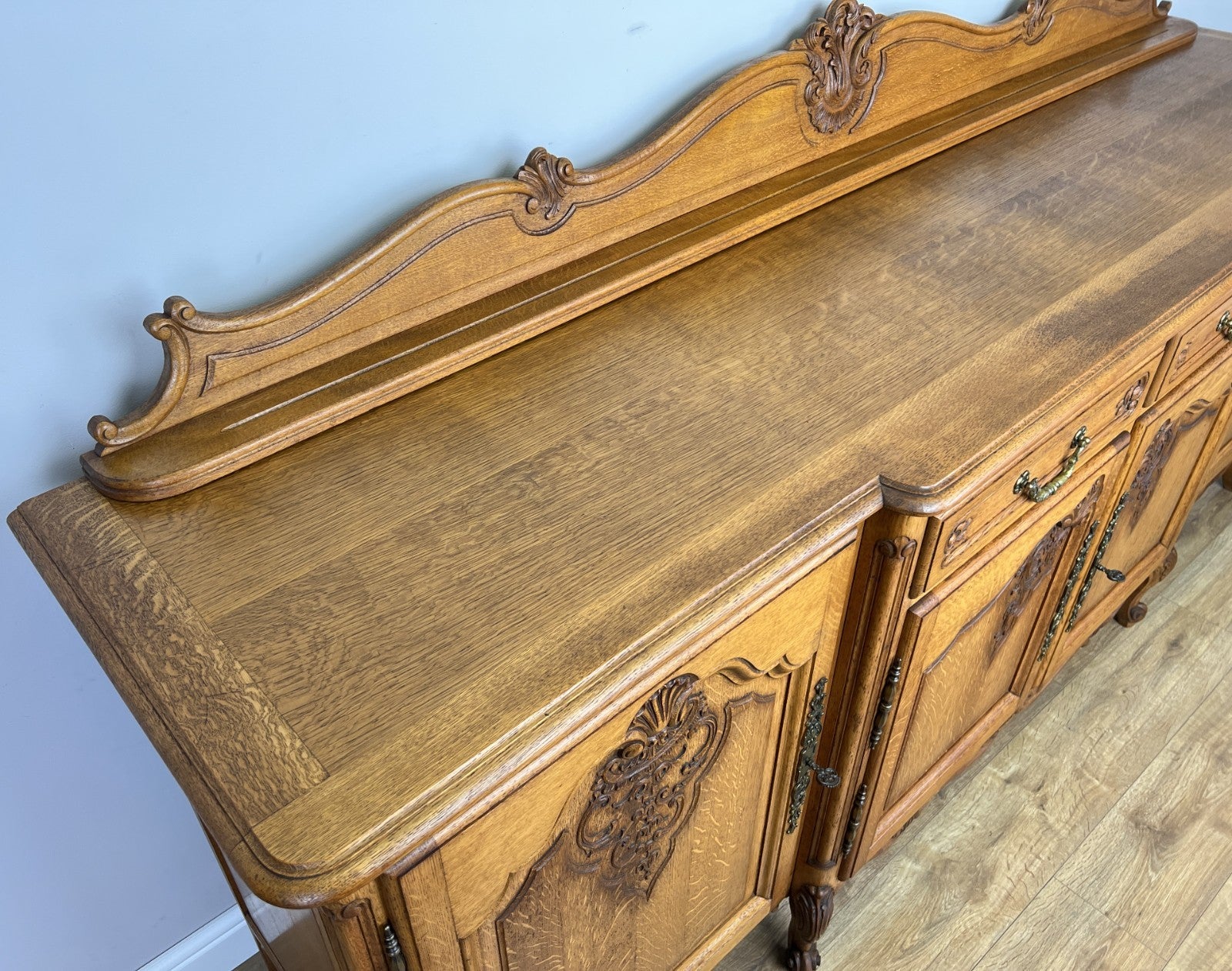 Sideboard Vintage French Louis Style Oak 4 Door Cupboard Carved Cabinet LOT 636210